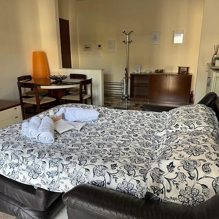 Casa Valentina Lejlighed San Donato Milanese Eksteriør billede